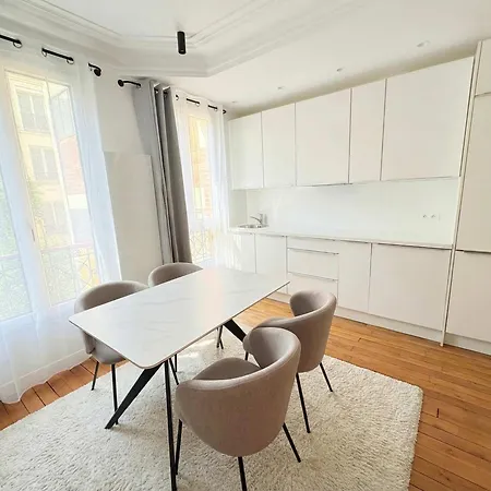 Golden Triangle Ac By Melvane Appartamento Parigi